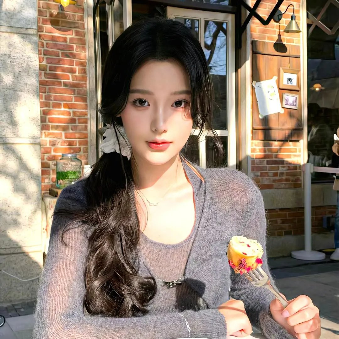 黛妃与女王